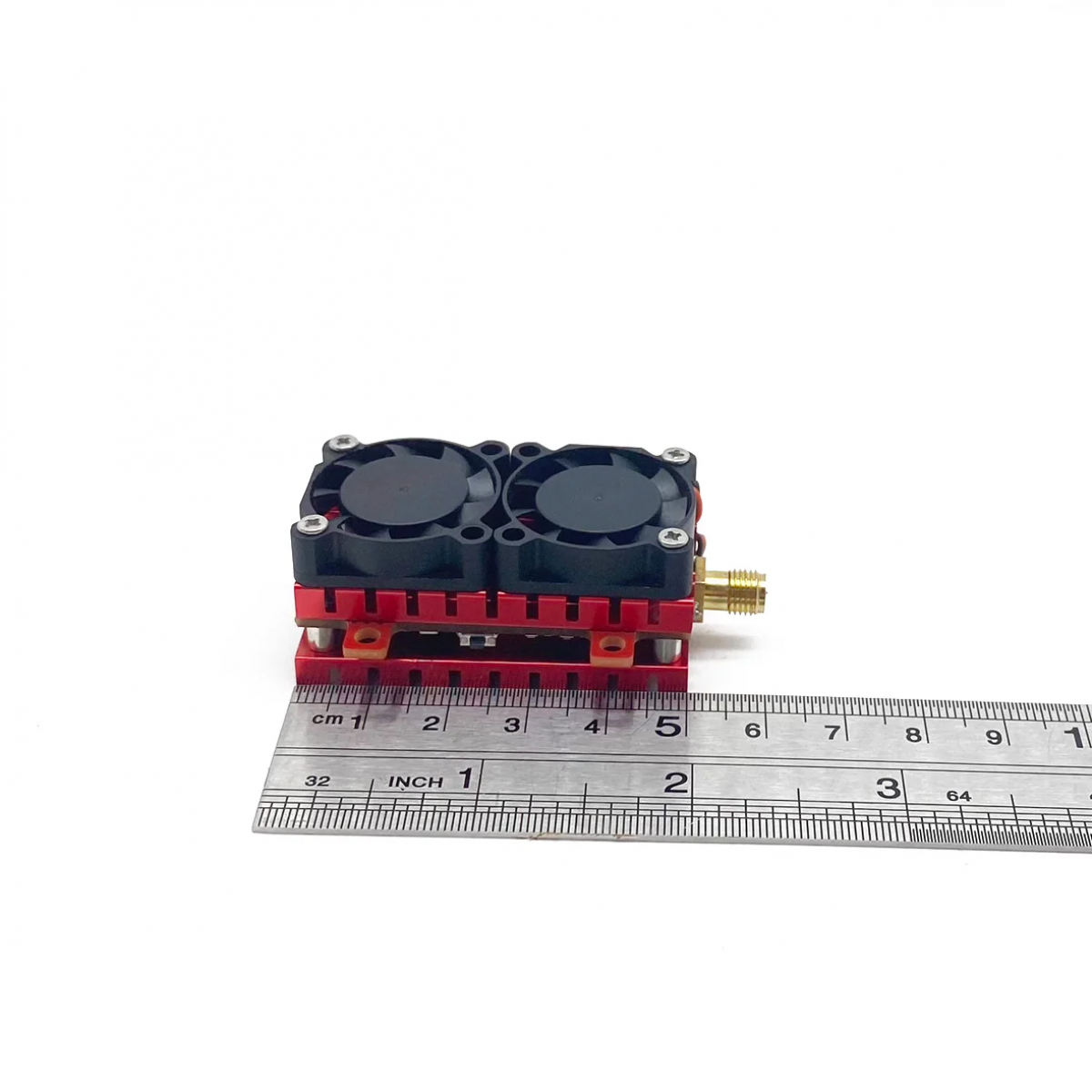 5.8G 5Вт 48Канальный VTX видеопередатчик 5.8G 5Вт 48Канальный VTX видеопередатчик